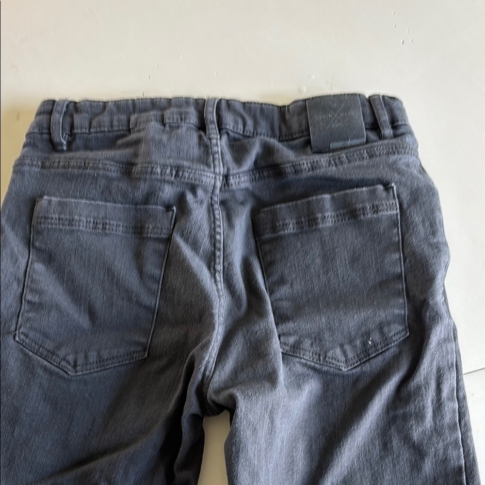 🌸Versatile Gray Mid-Length Shorts - Picture 4 of 5